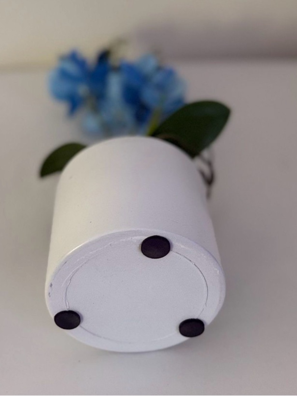 💙✨ NWT Ceramic Vase Artificial Orchid Bonsai – 14.5” Blue Phalaenopsis Décor 💙🏡 - Picture 9 of 10